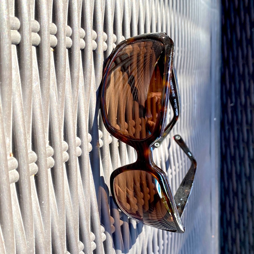 Coach Samantha brown tortoise sunglasses
